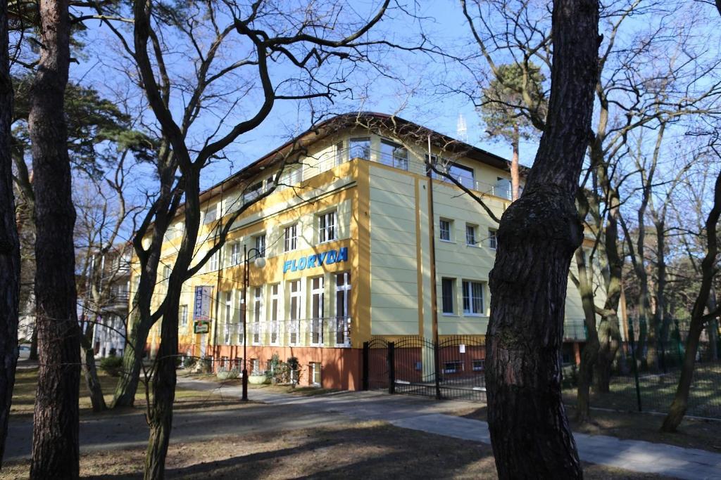 Floryda Jurata Bed & Breakfast Bagian luar foto