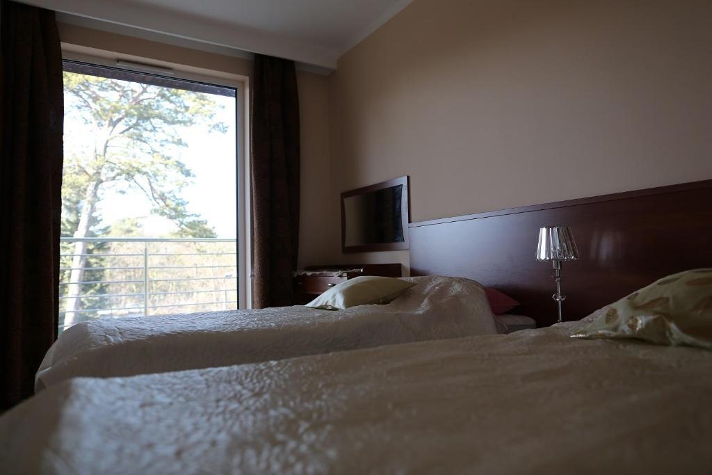 Floryda Jurata Bed & Breakfast Bagian luar foto