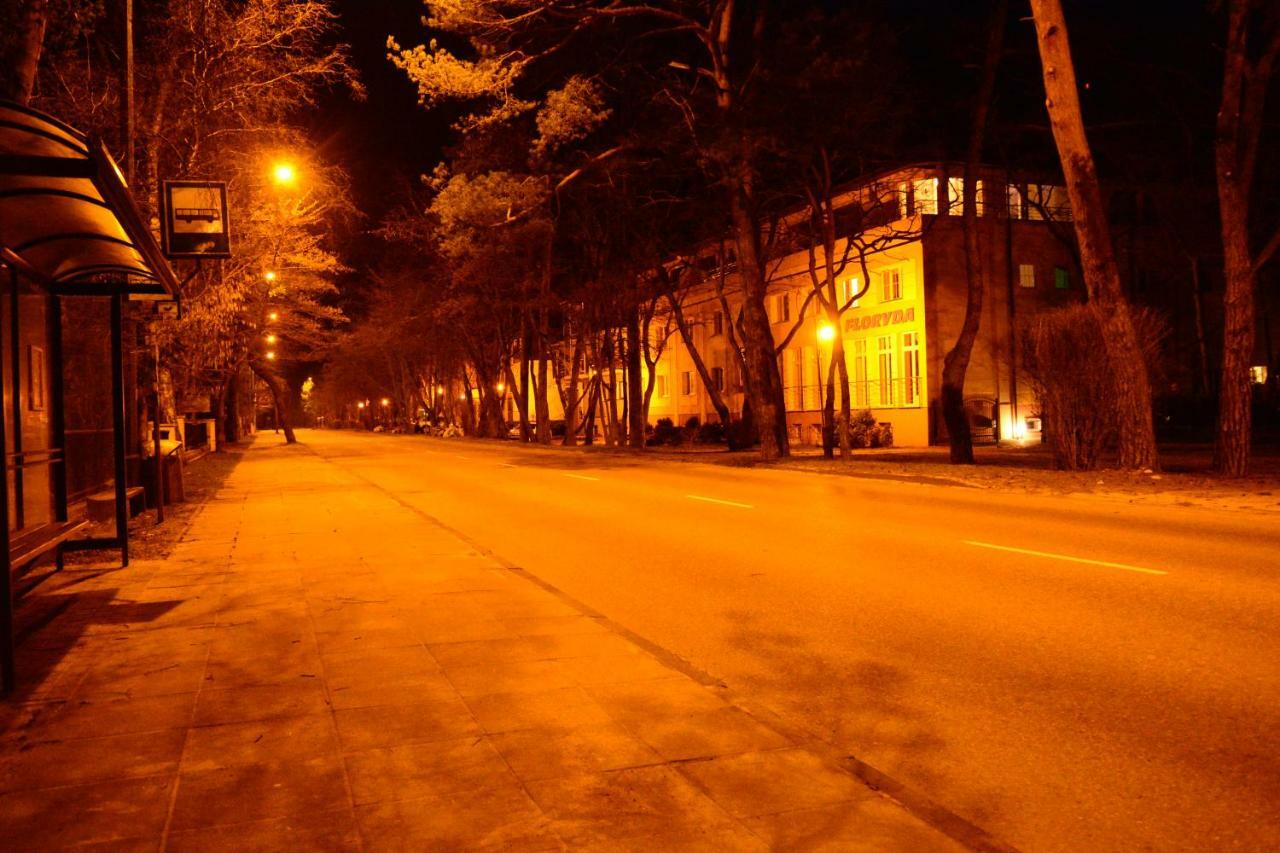 Floryda Jurata Bed & Breakfast Bagian luar foto